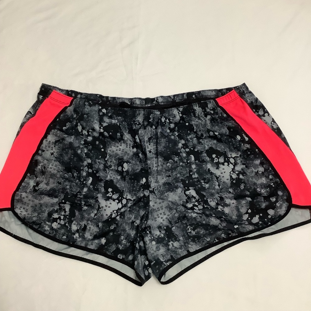 Champion XXL elastic drawstring polyester running shorts